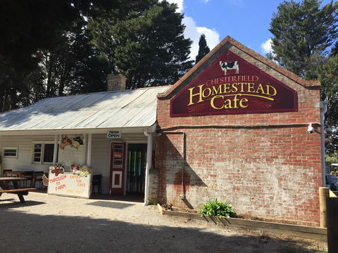 Chesterfield Farm - Lightning Ridge Tourism 2