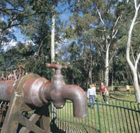 Mundaring Community Sculpture Park - Lightning Ridge Tourism