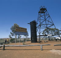 Bayleys Reward Fly Flat - Lightning Ridge Tourism
