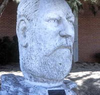 Sir John Forrest Monument - Lightning Ridge Tourism