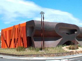 Marion Cultural Centre - Lightning Ridge Tourism 0
