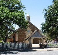 St George Church and Cemetery Tours - Lightning Ridge Tourism