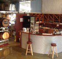 Australian Boutique Premium Wines - Lightning Ridge Tourism