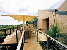 Tapestry Wines - Lightning Ridge Tourism 0