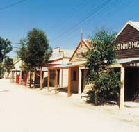Old Tailem Town Pioneer Village - Lightning Ridge Tourism