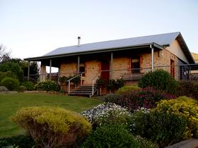 Leasingham SA Lightning Ridge Tourism