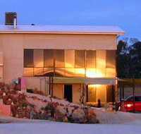 Mt Surmon Wines - Scarlattis Gallery - Lightning Ridge Tourism