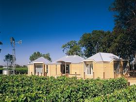 Yalumba Coonawarra Estate - Lightning Ridge Tourism 0