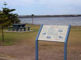 Port Broughton Historic Walking Trail - Lightning Ridge Tourism 0