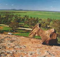 Tcharkulda Rock - Lightning Ridge Tourism