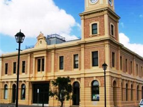 Discovering Historic Moonta Town Drive - Lightning Ridge Tourism 0