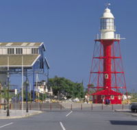 Fisherman's Wharf Market - Lightning Ridge Tourism