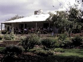 Benbournie SA Lightning Ridge Tourism