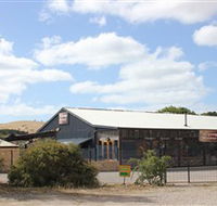 Smiling Samoyed Brewery - Lightning Ridge Tourism