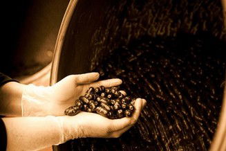 Melbas Chocolate & Confectionary - Lightning Ridge Tourism 6