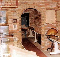 Bligh Museum of Pacific Exploration - Lightning Ridge Tourism