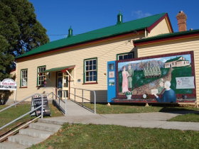 The Working Art Space - Lightning Ridge Tourism 0
