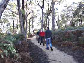  Lightning Ridge Tourism