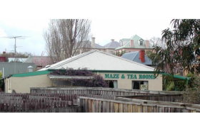 Richmond Maze And Tea Rooms - Lightning Ridge Tourism 0