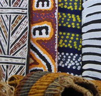 Outstation Gallery - Aboriginal Art from Art Centres - Lightning Ridge Tourism