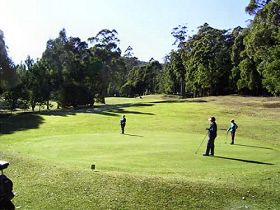Sheffield Golf Course - Lightning Ridge Tourism 0