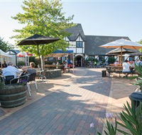George Harcourt Inn - Lightning Ridge Tourism