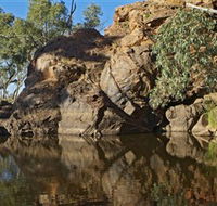 Birthday Waterhole - Lightning Ridge Tourism