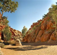 Emily and Jessie Gaps Nature Park - Lightning Ridge Tourism