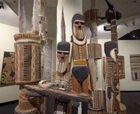 Museum And Art Gallery Of The Northern Territory - Lightning Ridge Tourism 0
