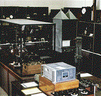 UQ Physics Museum - Lightning Ridge Tourism