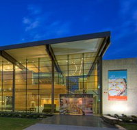 UQ University Art Museum - Lightning Ridge Tourism