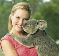 Paradise Country Aussie Farm Tour - Lightning Ridge Tourism