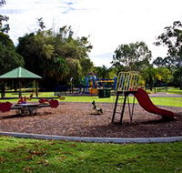 Cascade Gardens - Lightning Ridge Tourism