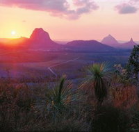 Glass House Mountains National Park - Lightning Ridge Tourism