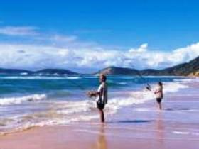 Double Island Point - Lightning Ridge Tourism 0