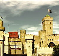 Sunshine Castle Bli Bli - Lightning Ridge Tourism