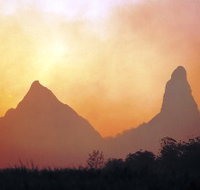 Mount Ngungun Track - Lightning Ridge Tourism