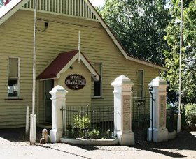 Montville Memorial Precinct - Lightning Ridge Tourism 0