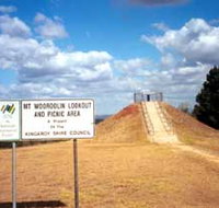 Mount Wooroolin - Lightning Ridge Tourism