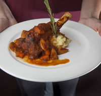The Overlanders Steakhouse - Lightning Ridge Tourism