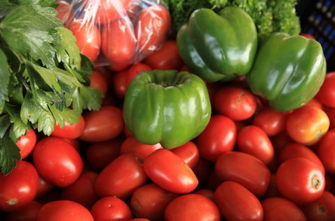 Coolangatta Beachfront Markets - Lightning Ridge Tourism 0