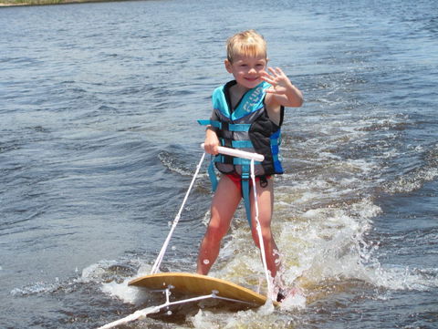 Oz Ski Resort - Lightning Ridge Tourism 1