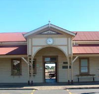 Maryborough Railway Station - Lightning Ridge Tourism