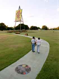 Emerald Centenary Of Federation Mosaic Pathway - Lightning Ridge Tourism 0