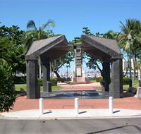 The Strand Park Townsville War Memorial - Lightning Ridge Tourism