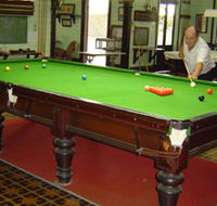 Civic Club - Lightning Ridge Tourism