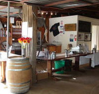 Seville Estate - Lightning Ridge Tourism