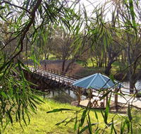 Pfeiffer Wines - Lightning Ridge Tourism
