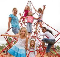 Belvoir Park Playground - Lightning Ridge Tourism