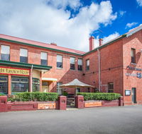 Holgate Brewhouse at Keatings Hotel - Lightning Ridge Tourism
